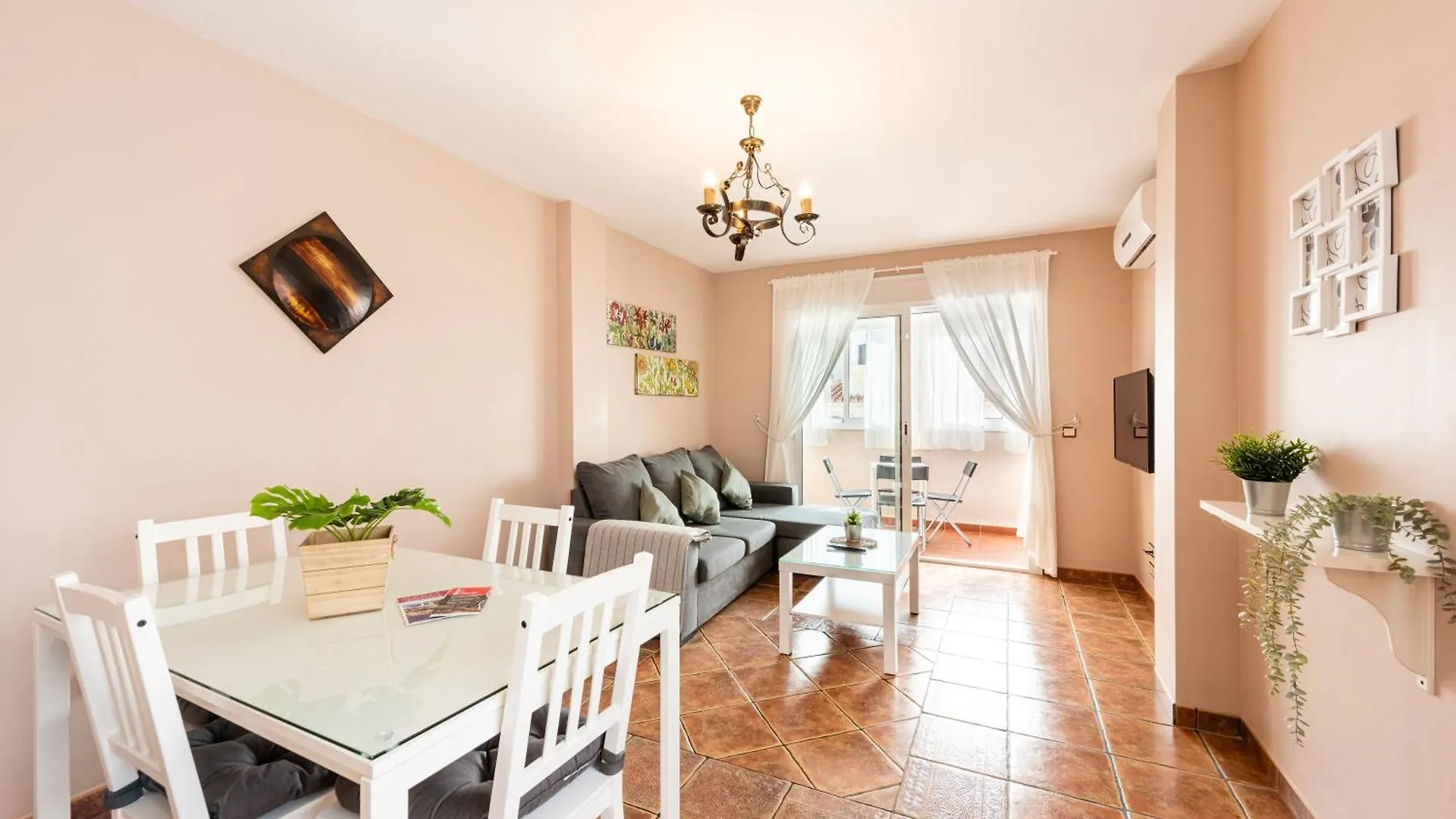 Nerja Centro, Playa Carabeo Apartment